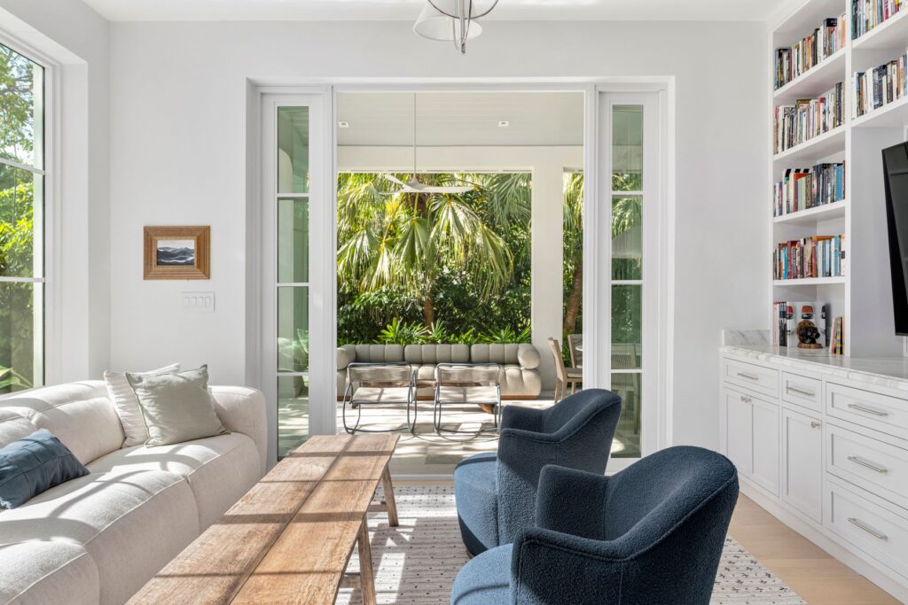 261 Greenwood Dr_1oakstudios_14