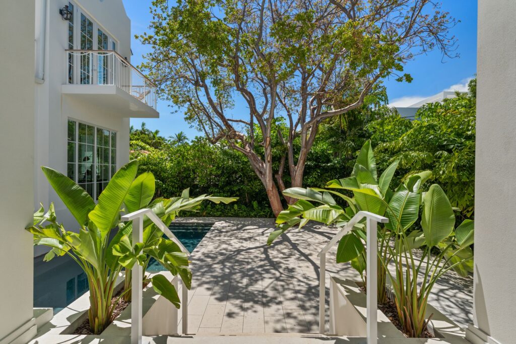 261 Greenwood Dr_1oakstudios_59